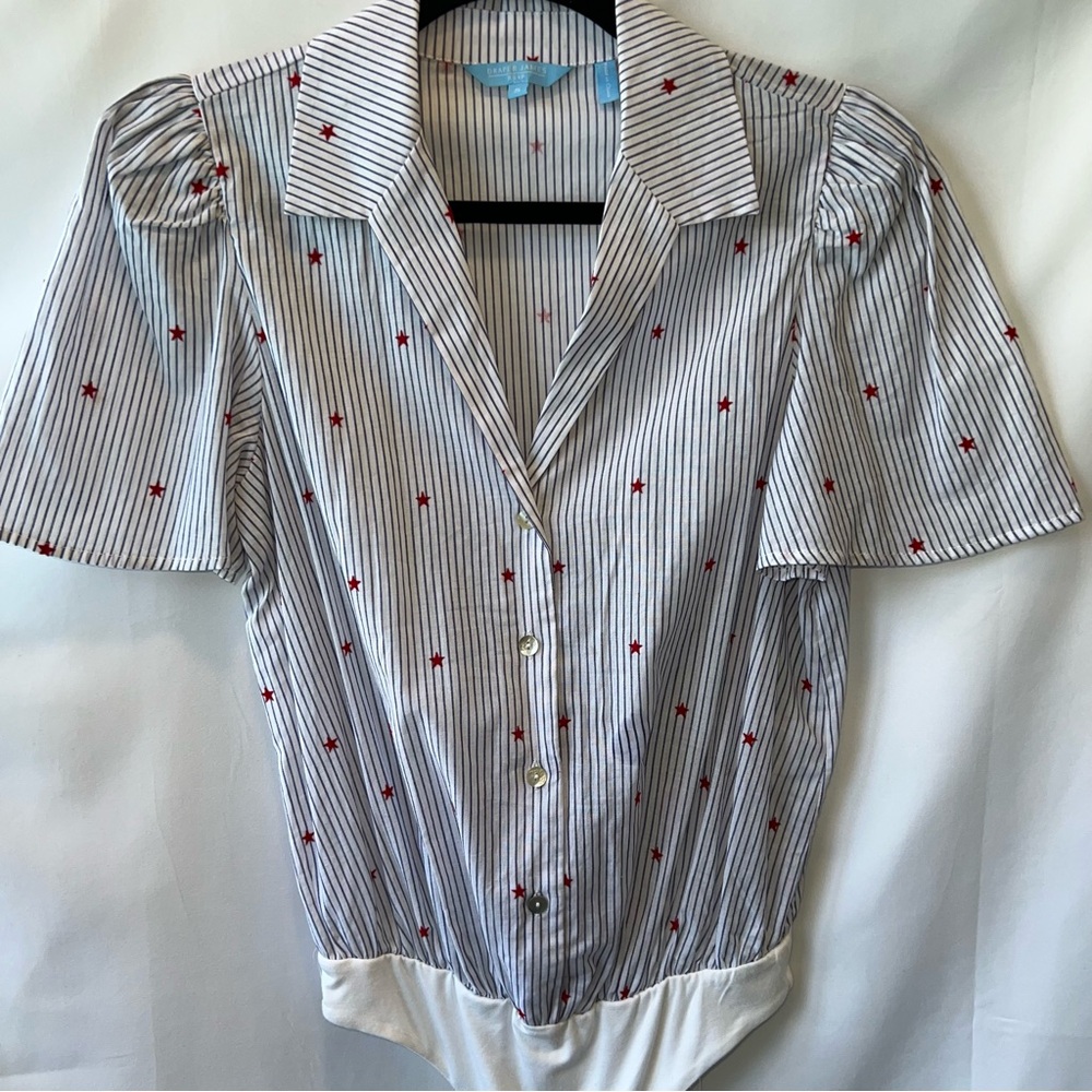 Draper James White and Gray Fitted Bodysuit with Red Stars
